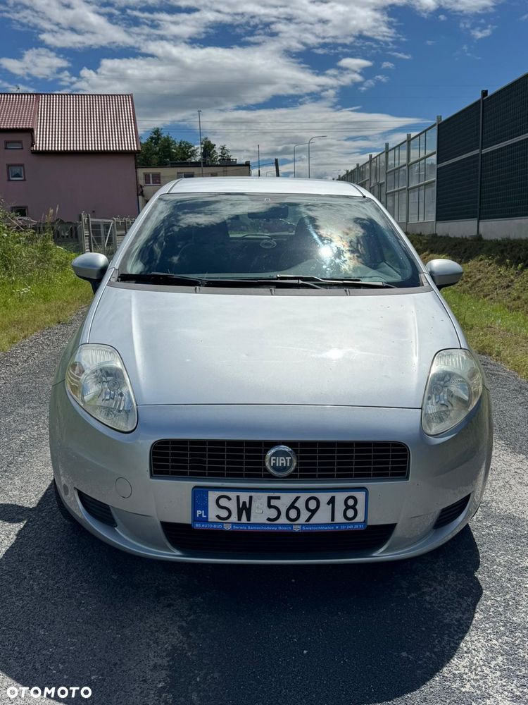 Fiat Grande Punto - 1
