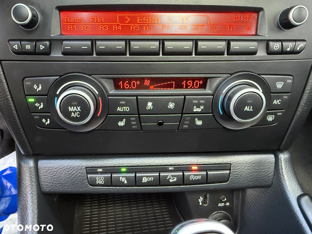 BMW X1 xDrive18d Sport Line - 35