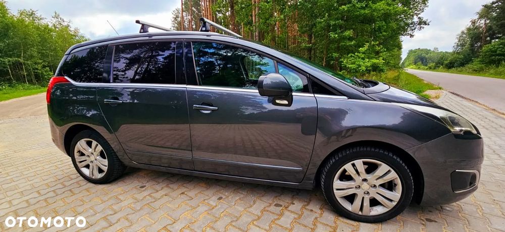 Peugeot 5008 - 4