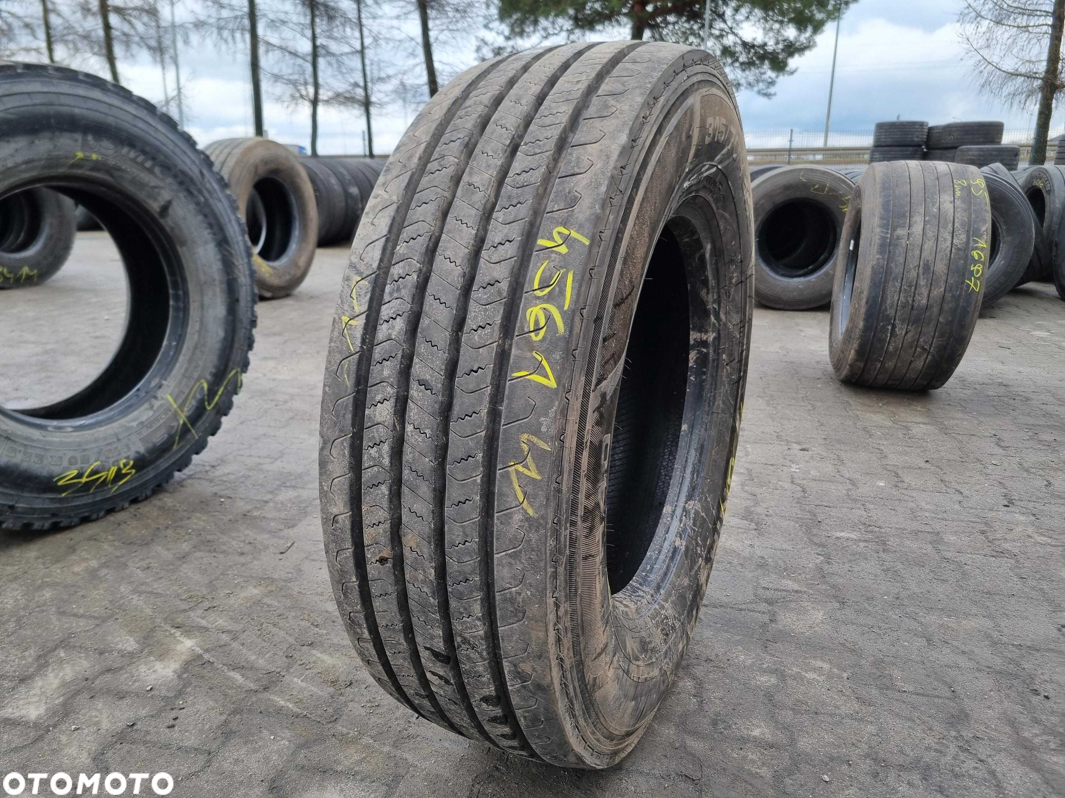 315/70R22.5 Opona UNIROYAL FH40 12-13mm Przód FH 40 - 1