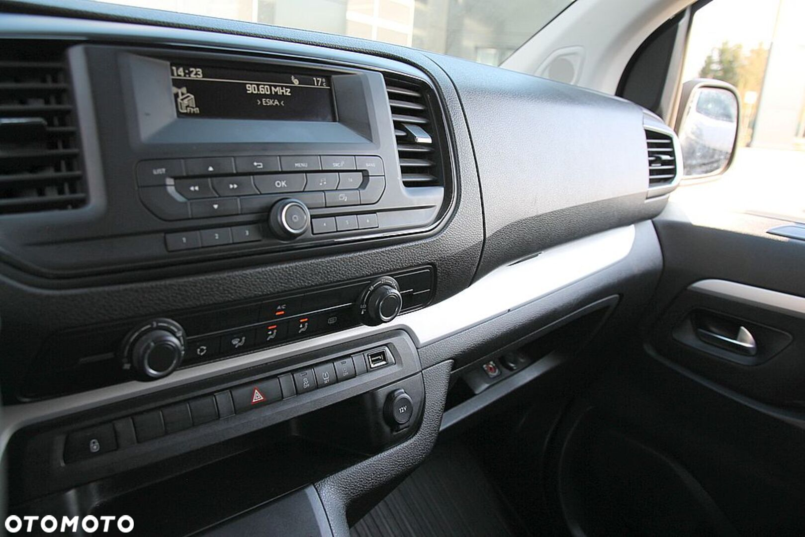 Toyota ProAce - 25