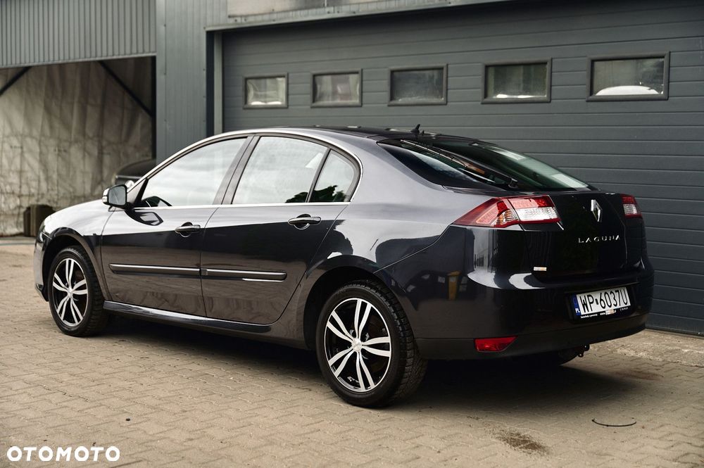 Renault Laguna - 12