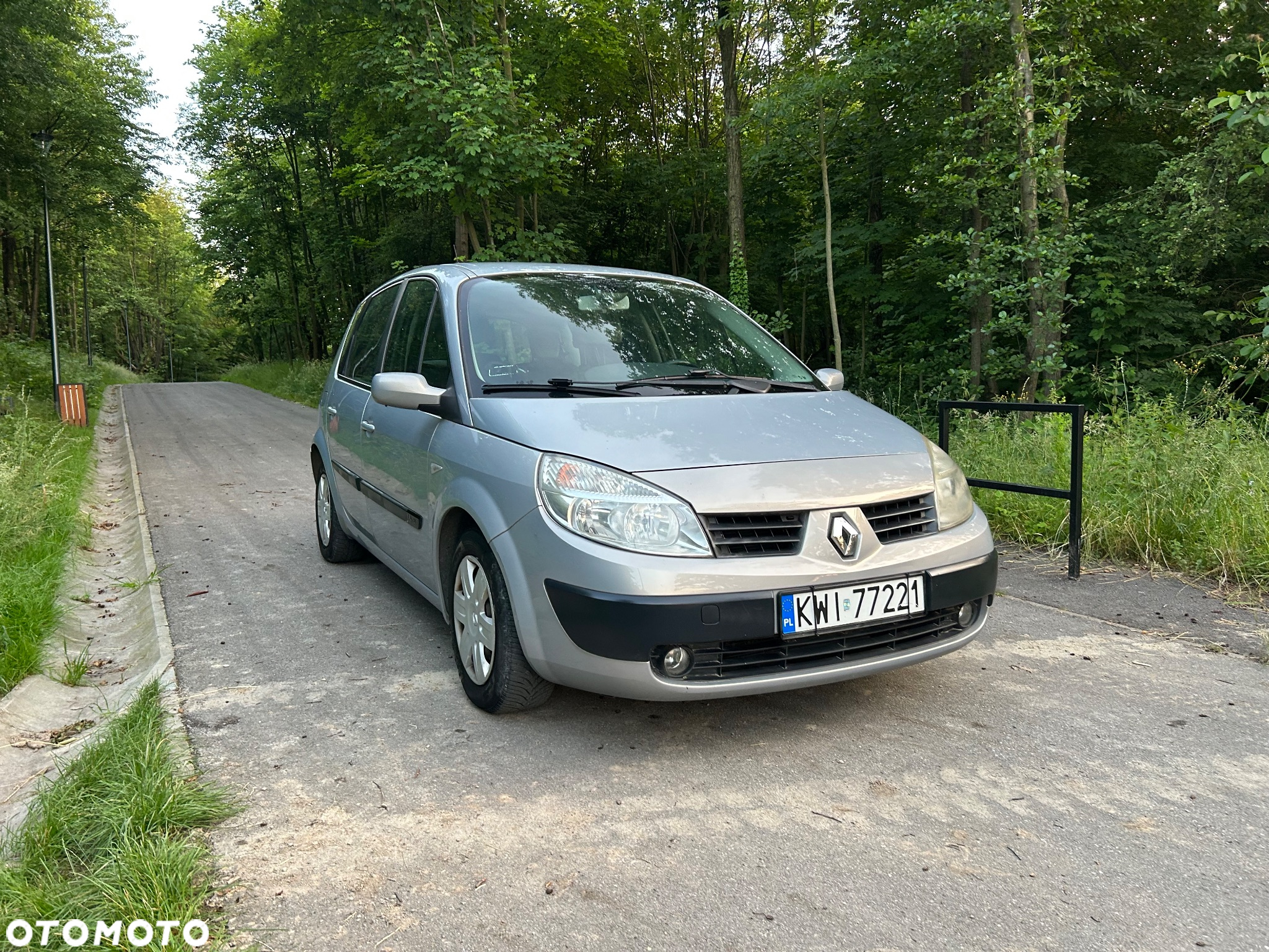 Renault Scenic 1.4 16V Authentique - 16