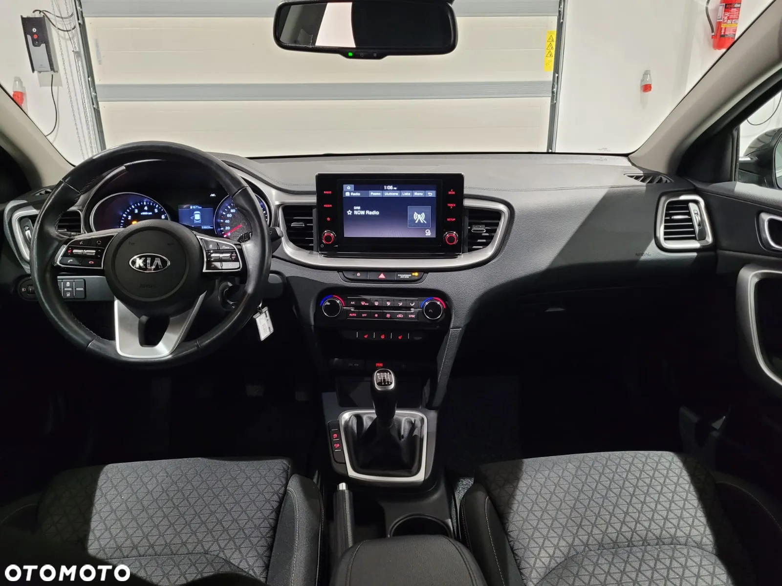 Kia XCeed 1.5 T-GDI L Business Line - 12