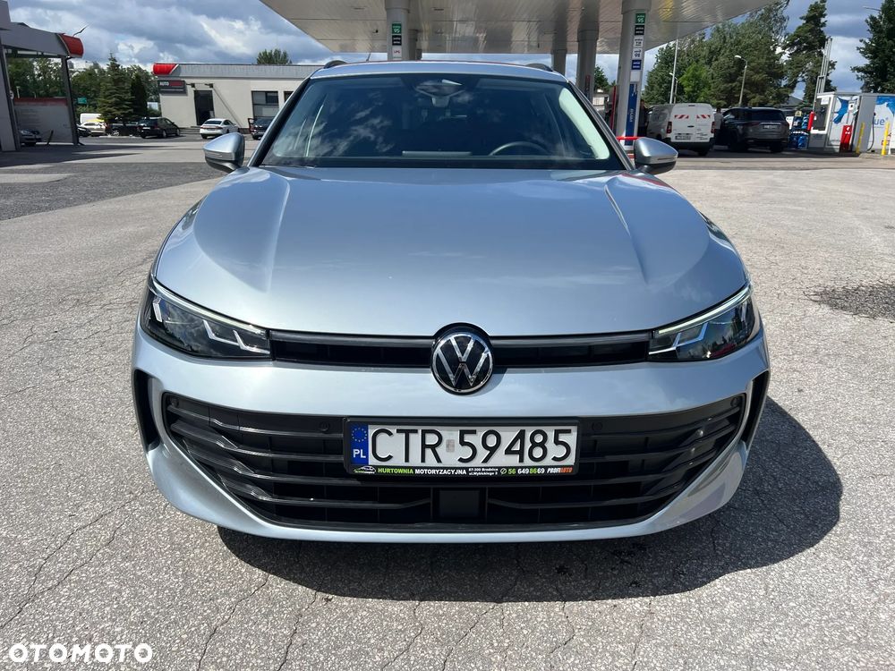 Volkswagen Passat - 3