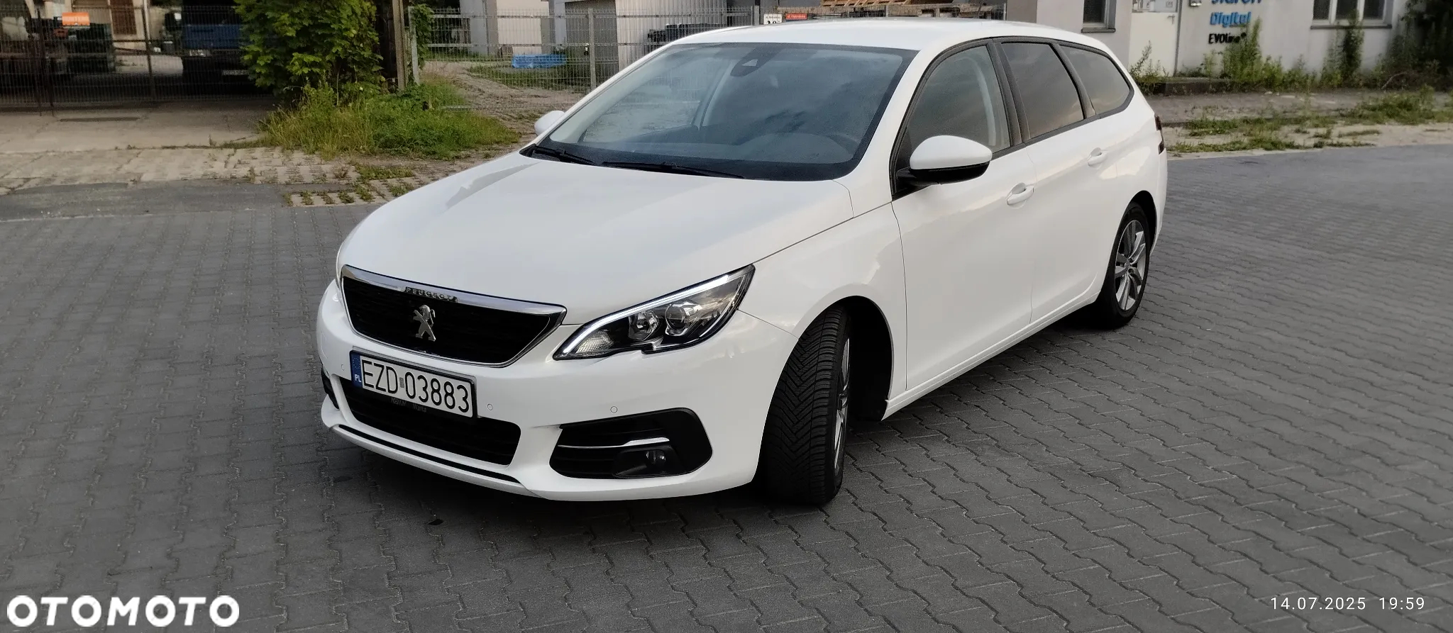 Peugeot 308 1.5 BlueHDi Business Line S&S - 2