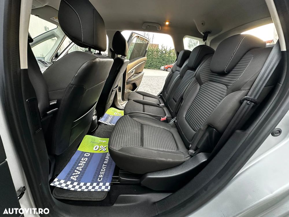 Renault Scenic - 9