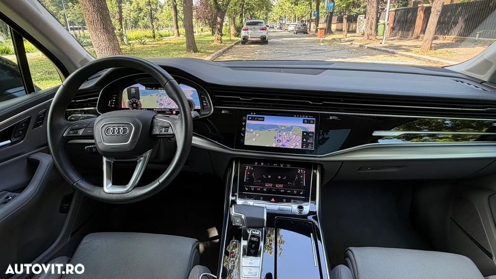 Audi Q7 - 11