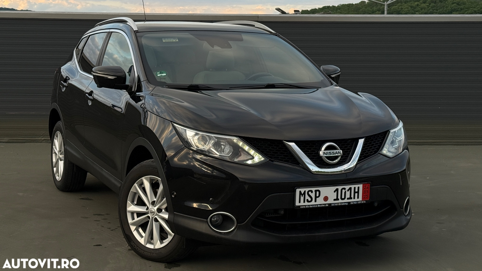 Nissan Qashqai 1.6 DCI Start/Stop 4X4-i Tekna - 27