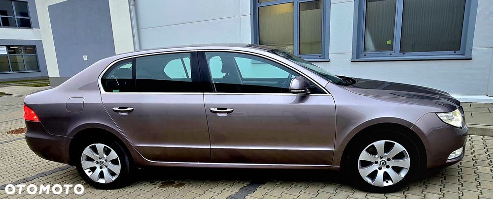 Skoda Superb 1.8 TSI Ambition - 2