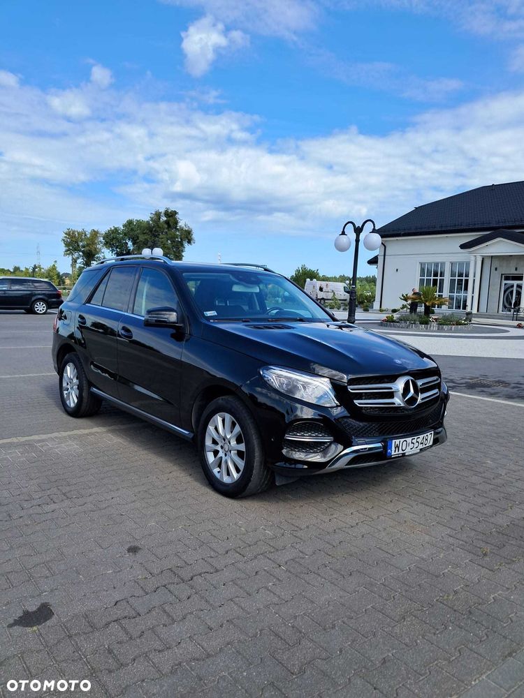 Mercedes-Benz GLE - 1