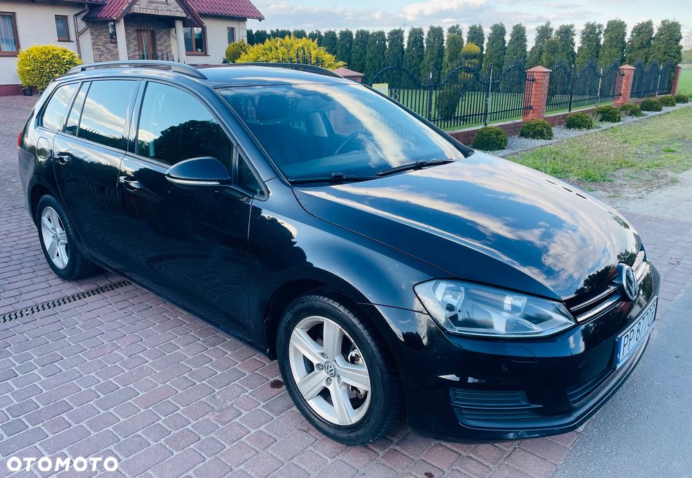 Volkswagen Golf 1.2 TSI BMT Trendline Perfectline - 4