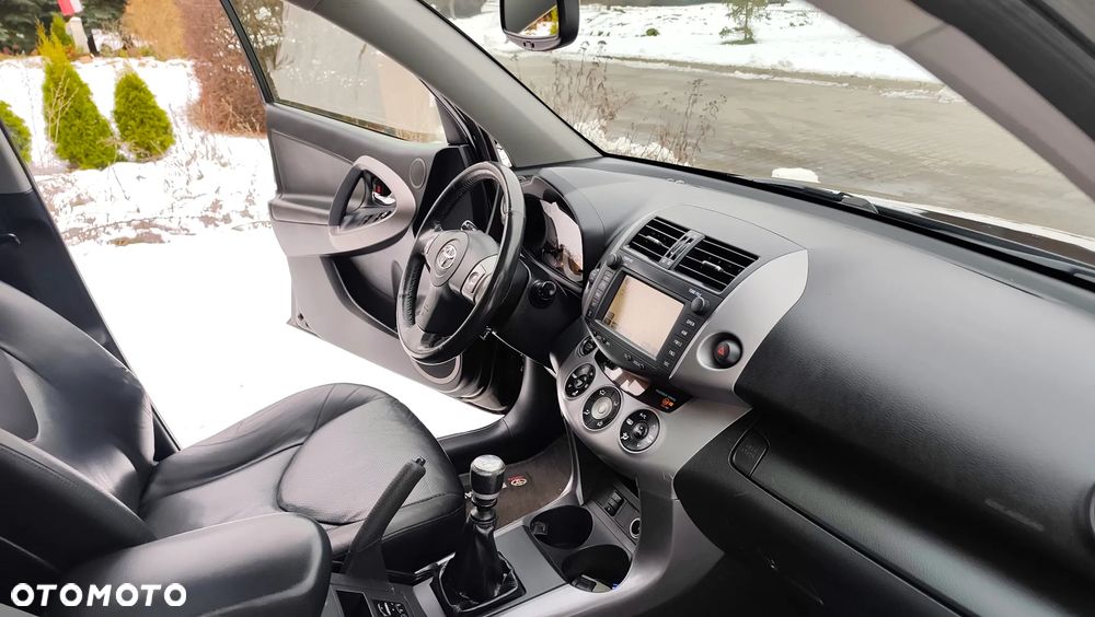 Toyota RAV4 2.2 D-CAT 4x4 Executive - 35