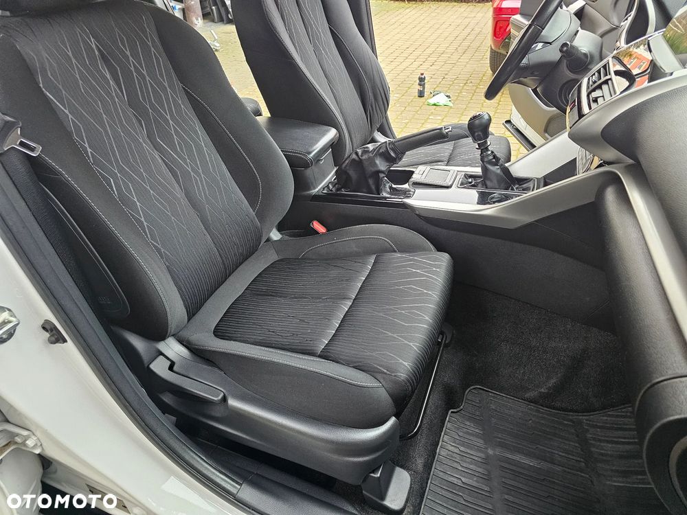 Mitsubishi Eclipse Cross 1.5 T Intense - 21