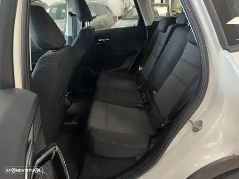 BMW iX1 xDrive30 Edição Desportiva M - 11
