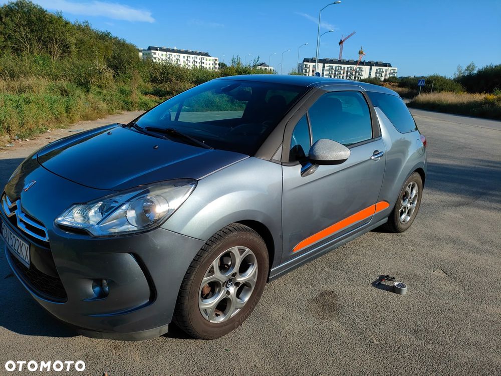 Citroën DS3 1.6 HDi 99g SoChic - 1