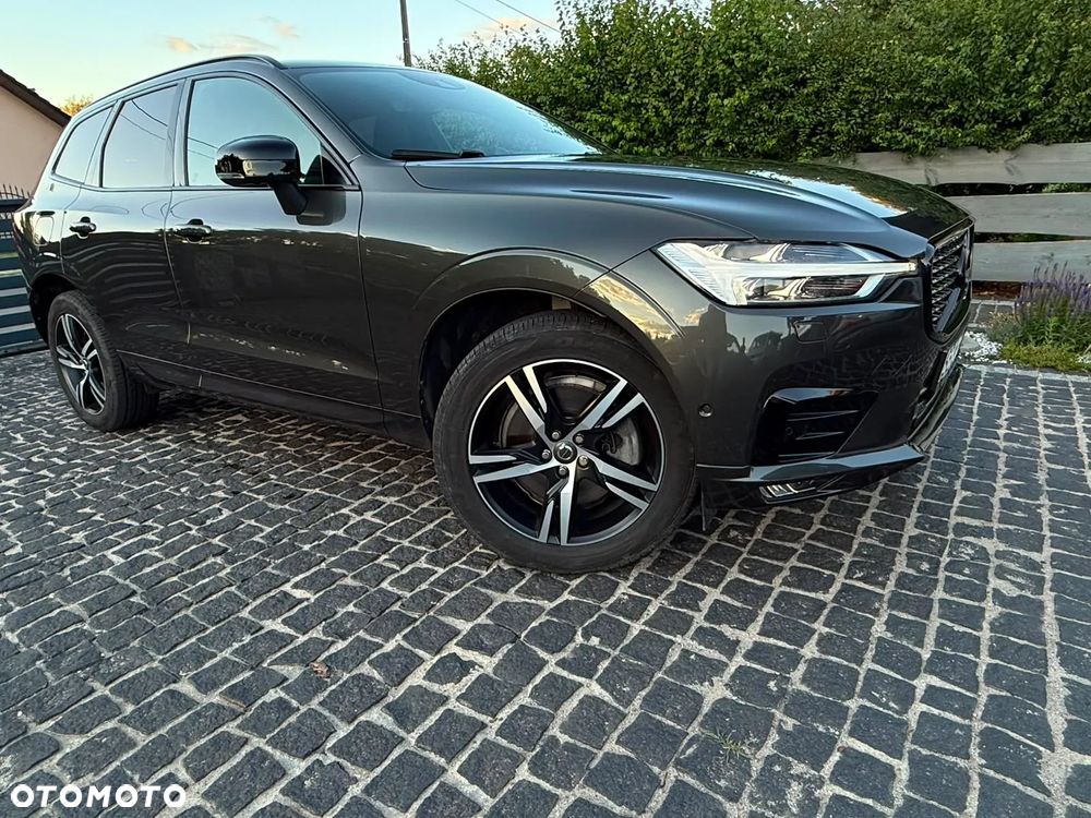 Volvo XC 60 D5 AWD R-Design - 9