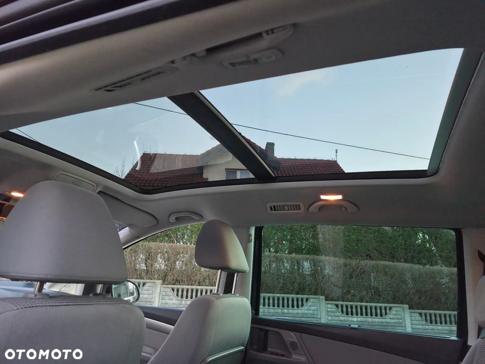 Volkswagen Sharan 2.0 TDI DPF BlueMotion Comfortline - 12