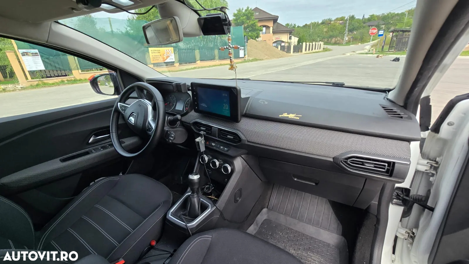 Dacia Logan ECO-G 100 MT6 Prestige - 28