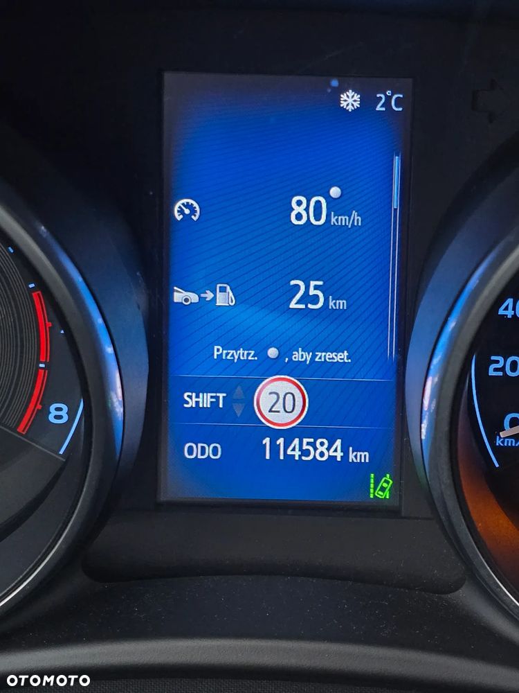 Toyota Auris 1.6 Premium Comfort - 15