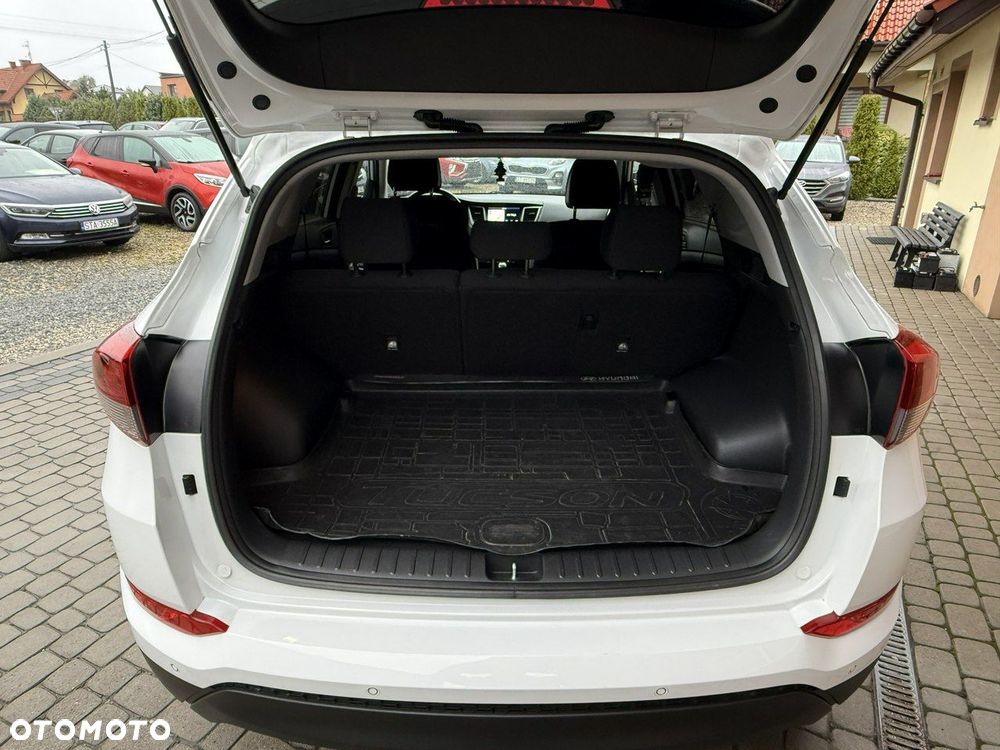 Hyundai Tucson 1.6 GDI BlueDrive Style 2WD - 29
