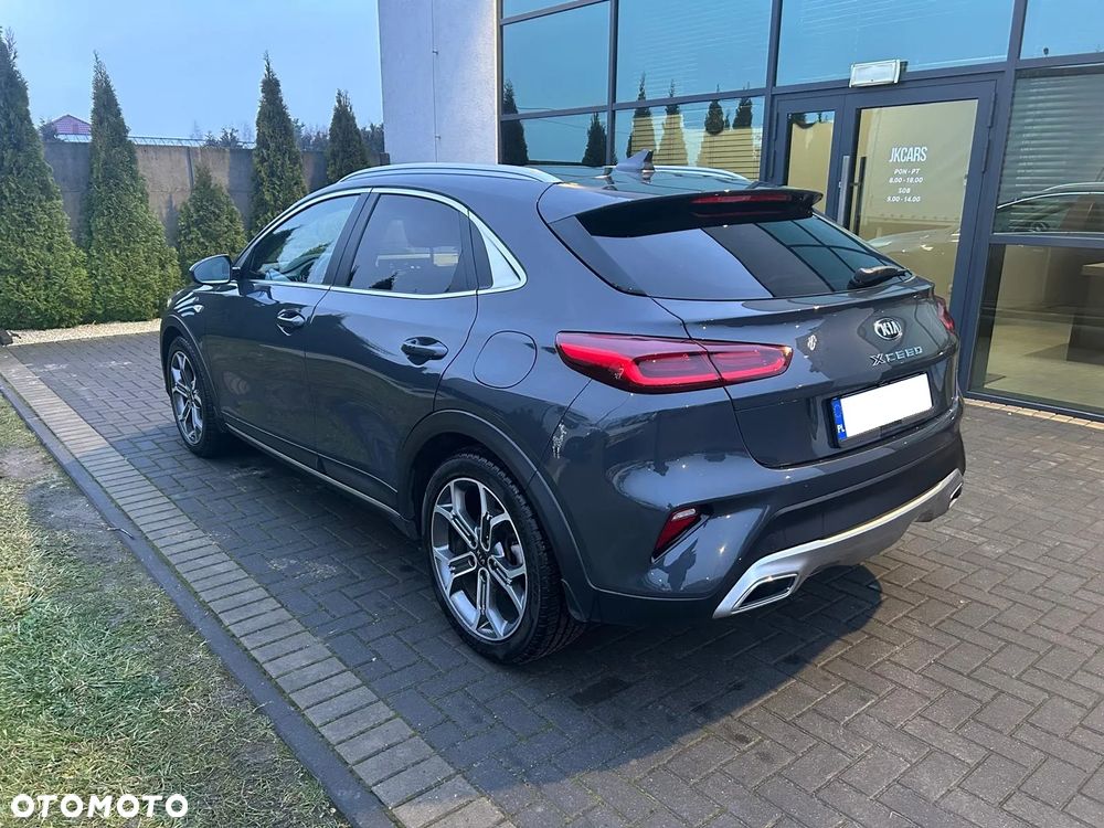 Kia XCeed 1.5 T-GDI M DCT - 2