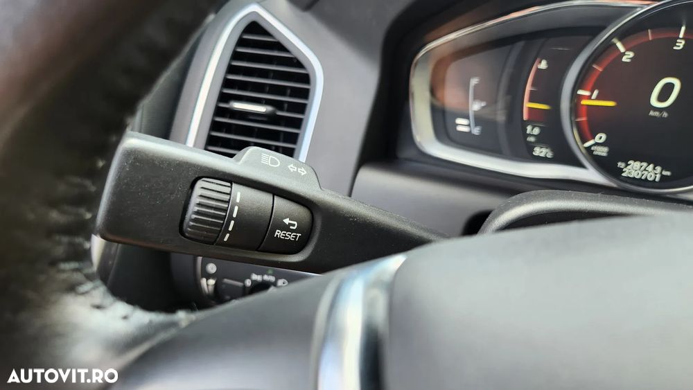 Volvo XC 60 D4 Geartronic Inscription - 19
