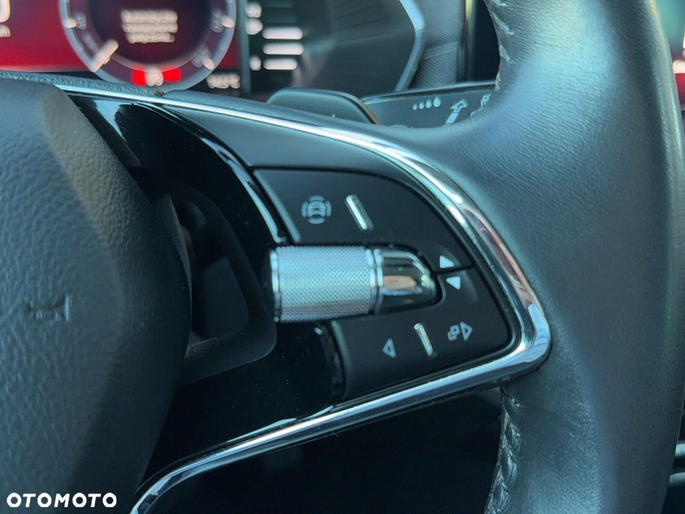 Skoda Octavia 2.0 TSI 4x4 Style DSG - 19