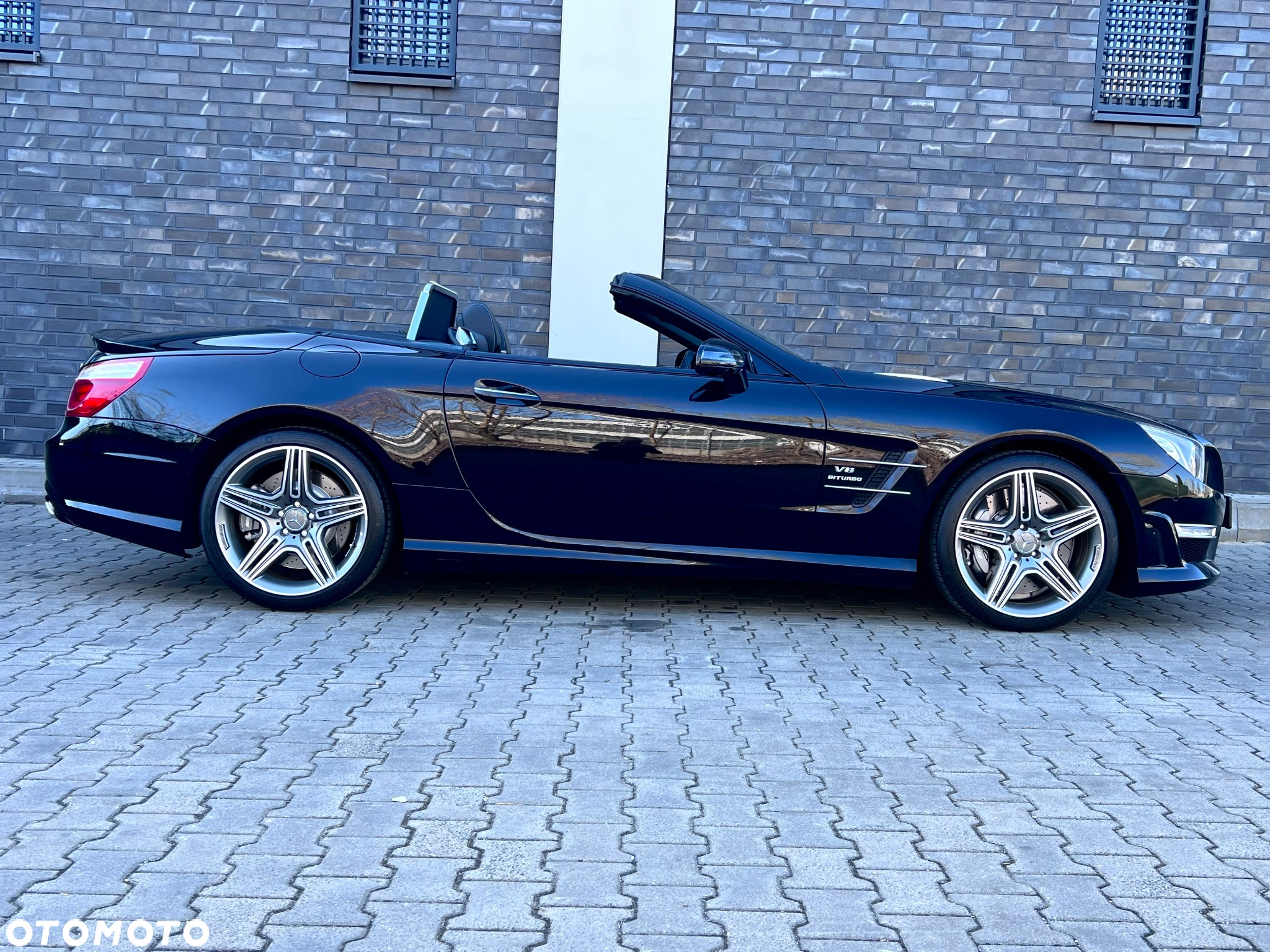 Mercedes-Benz SL 63 AMG AMG Speedshift MCT 7-Gang Sportgetriebe AMG Performance Package - 9