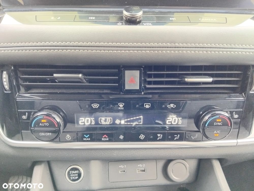 Nissan X-Trail 1.5 VC-T mHEV N-Connecta 2WD Xtronic - 13