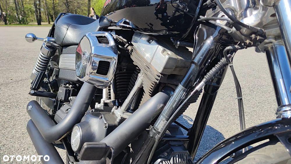 Harley-Davidson Dyna Street Bob - 5