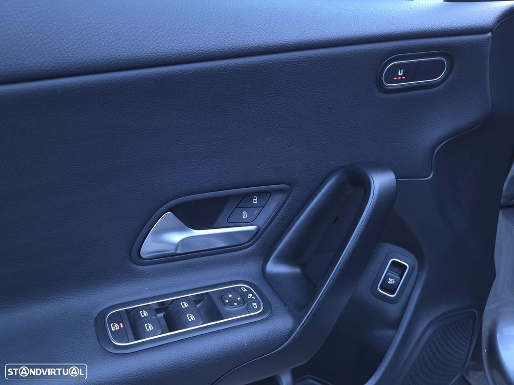 Mercedes-Benz CLA 180 d Shooting Brake Style Plus Aut. - 13