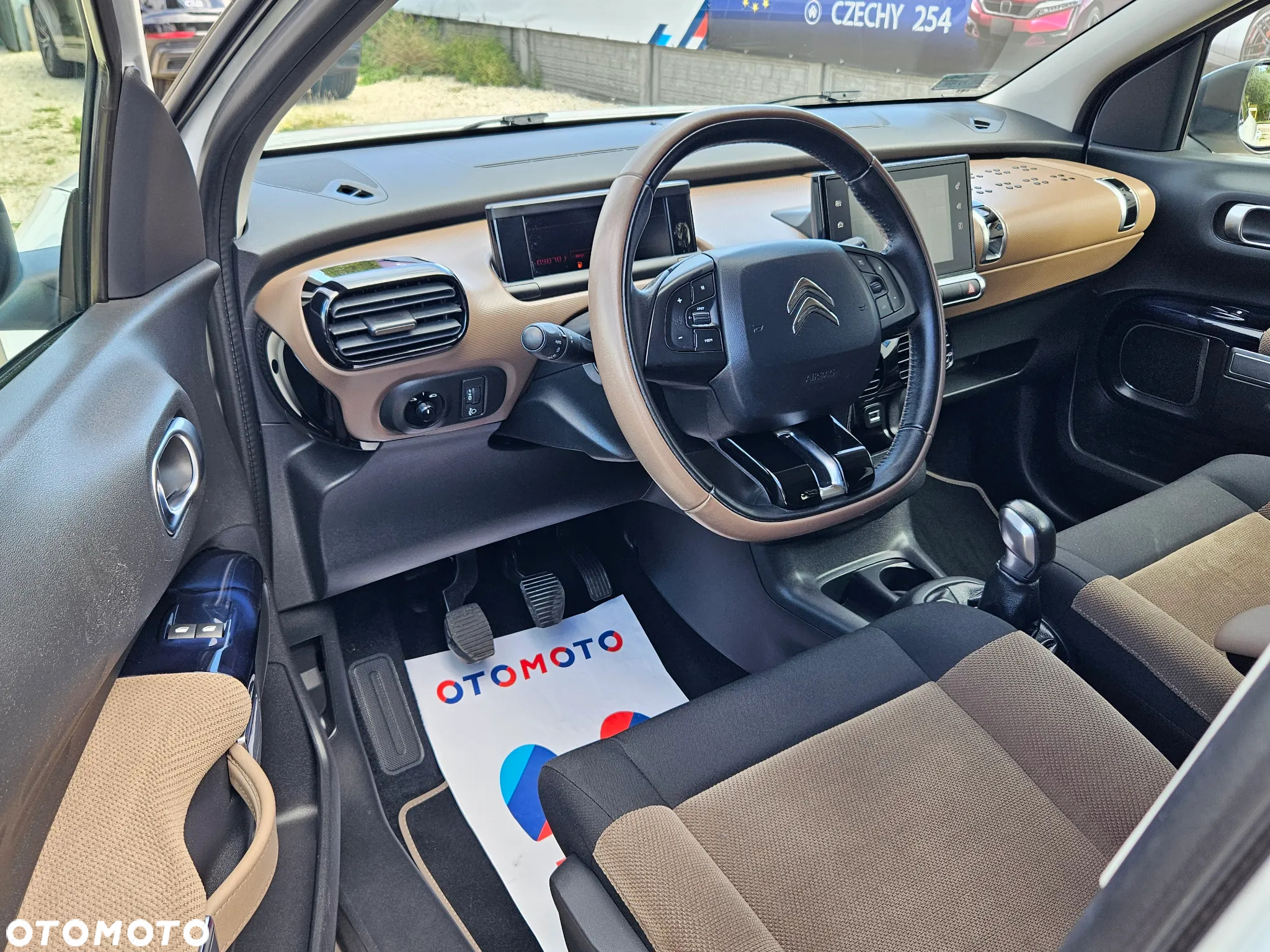 Citroën C4 Cactus 1.2 PureTech Shine EU6 - 3