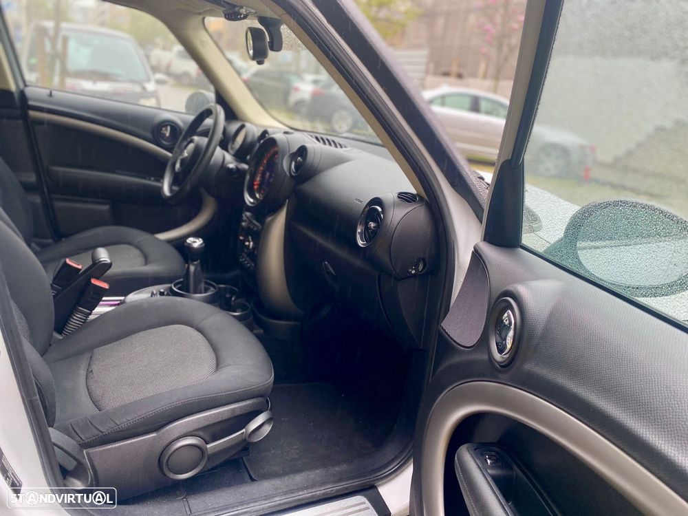 MINI Countryman One D - 16