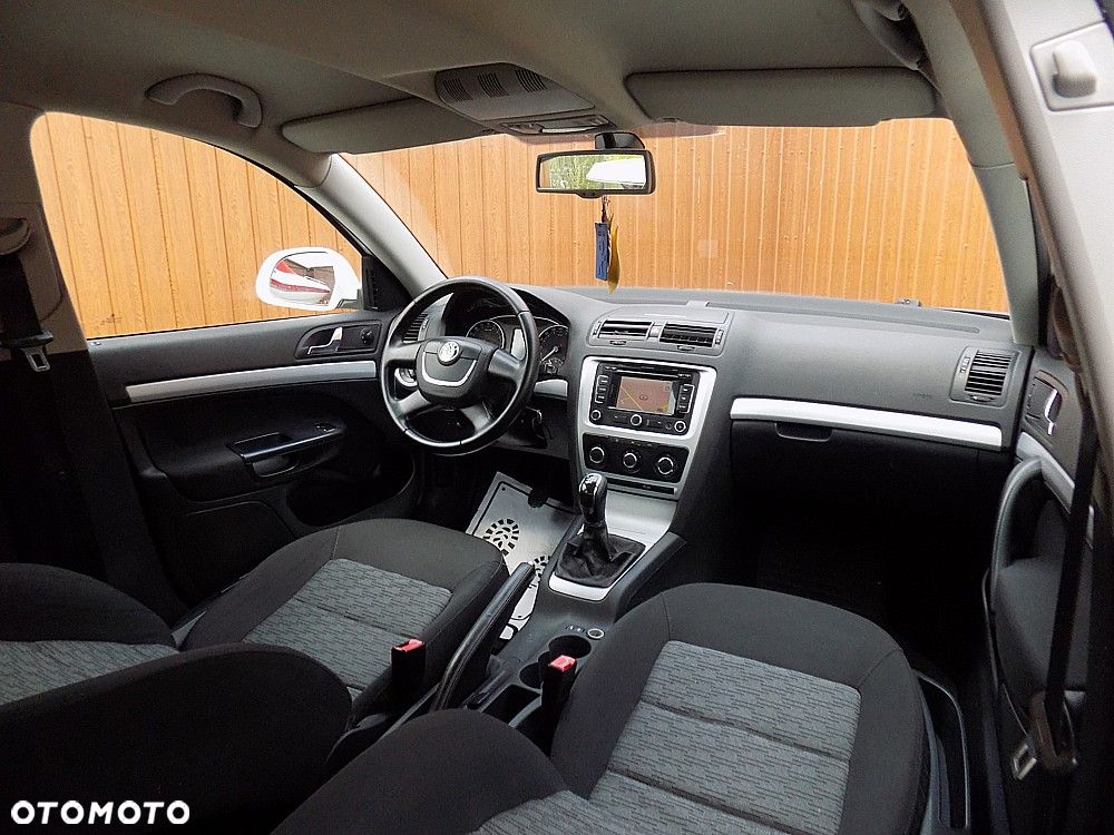 Skoda Octavia 1.6 TDI DPF Fun - 14