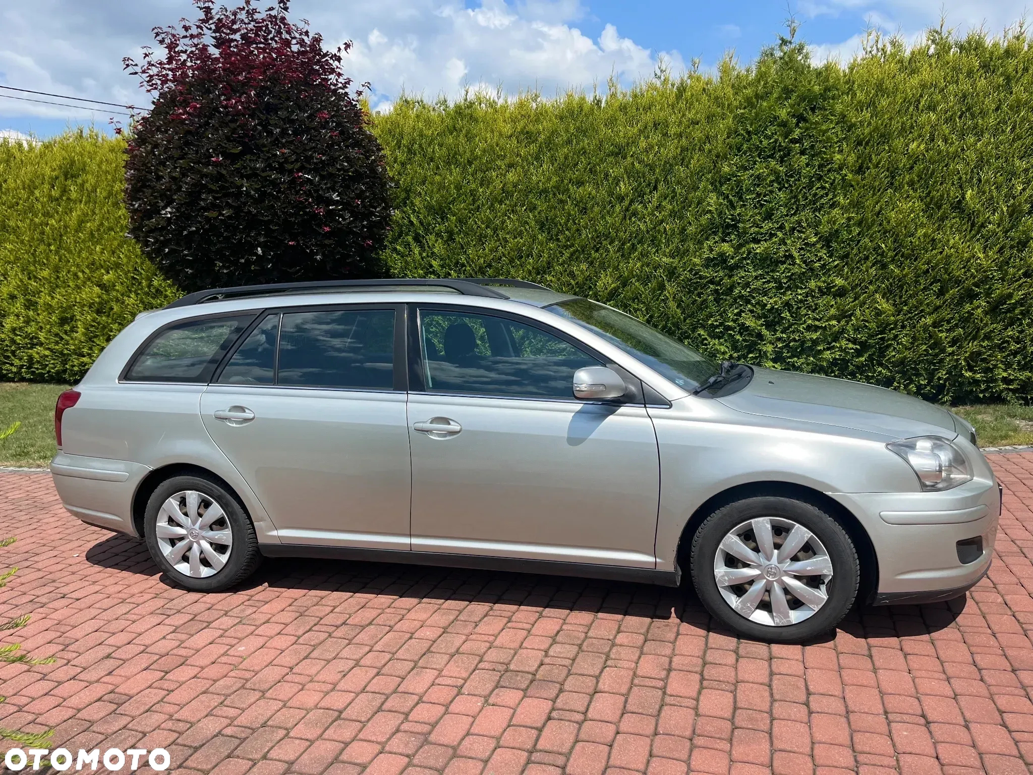 Toyota Avensis 2.0 D-4D Combi - 4