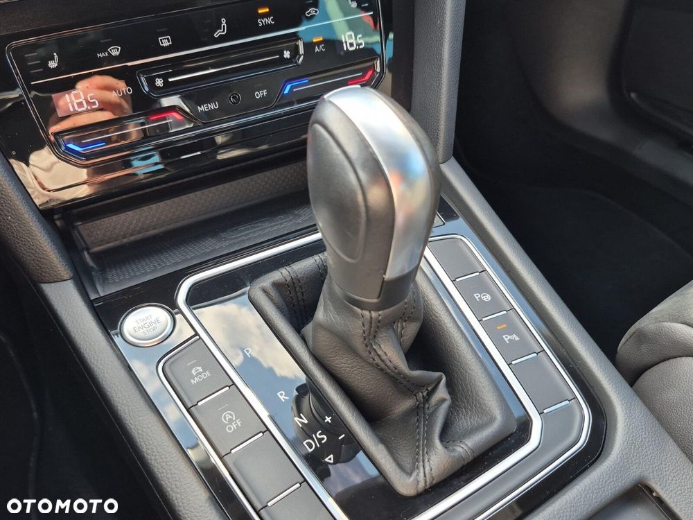 Volkswagen Passat 1.5 TSI EVO Highline DSG - 26