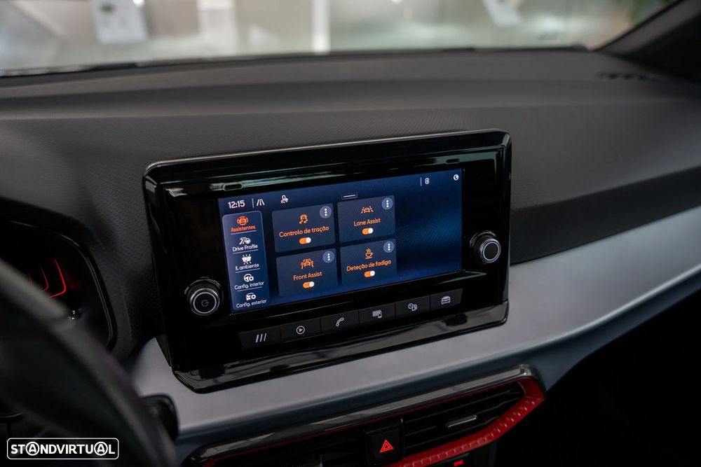 SEAT Arona 1.0 TSI FR — fotografia 24
