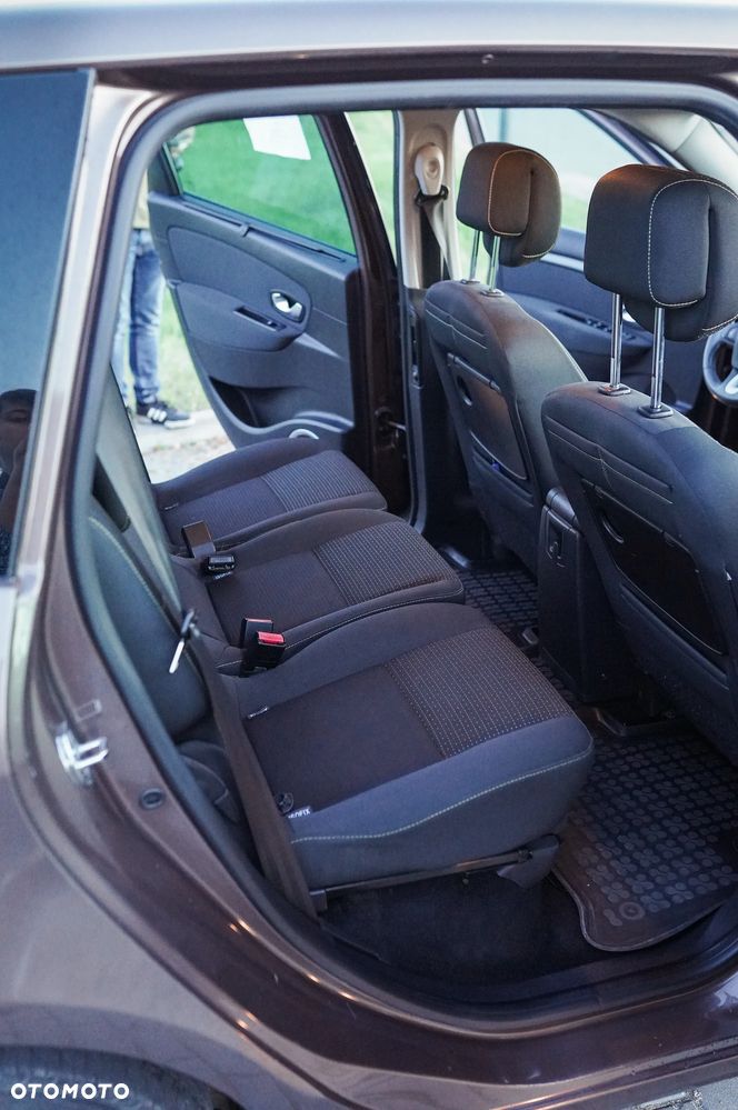 Renault Scenic - 21