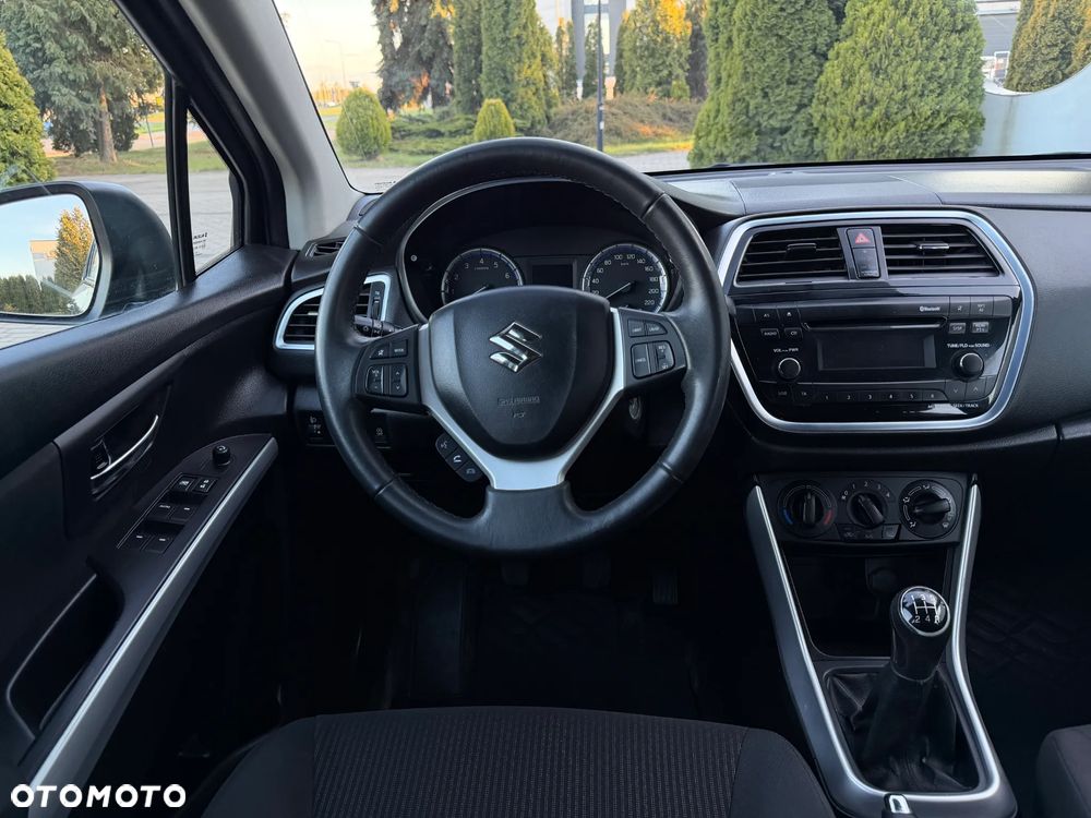 Suzuki SX4 - 16