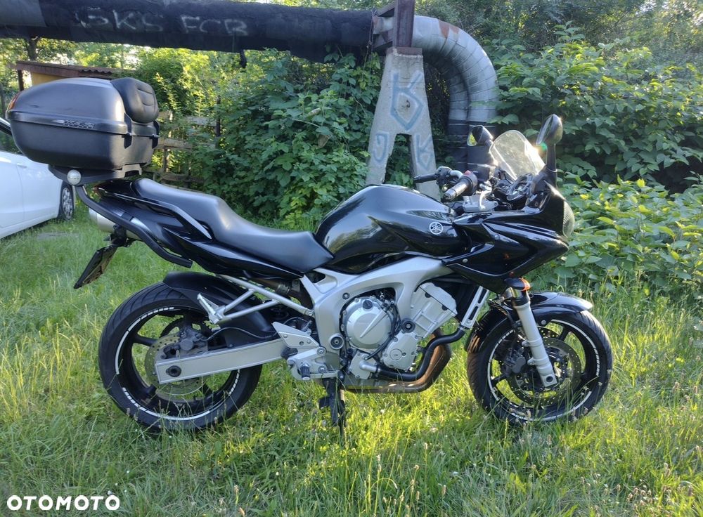 Yamaha FZ6 - 1