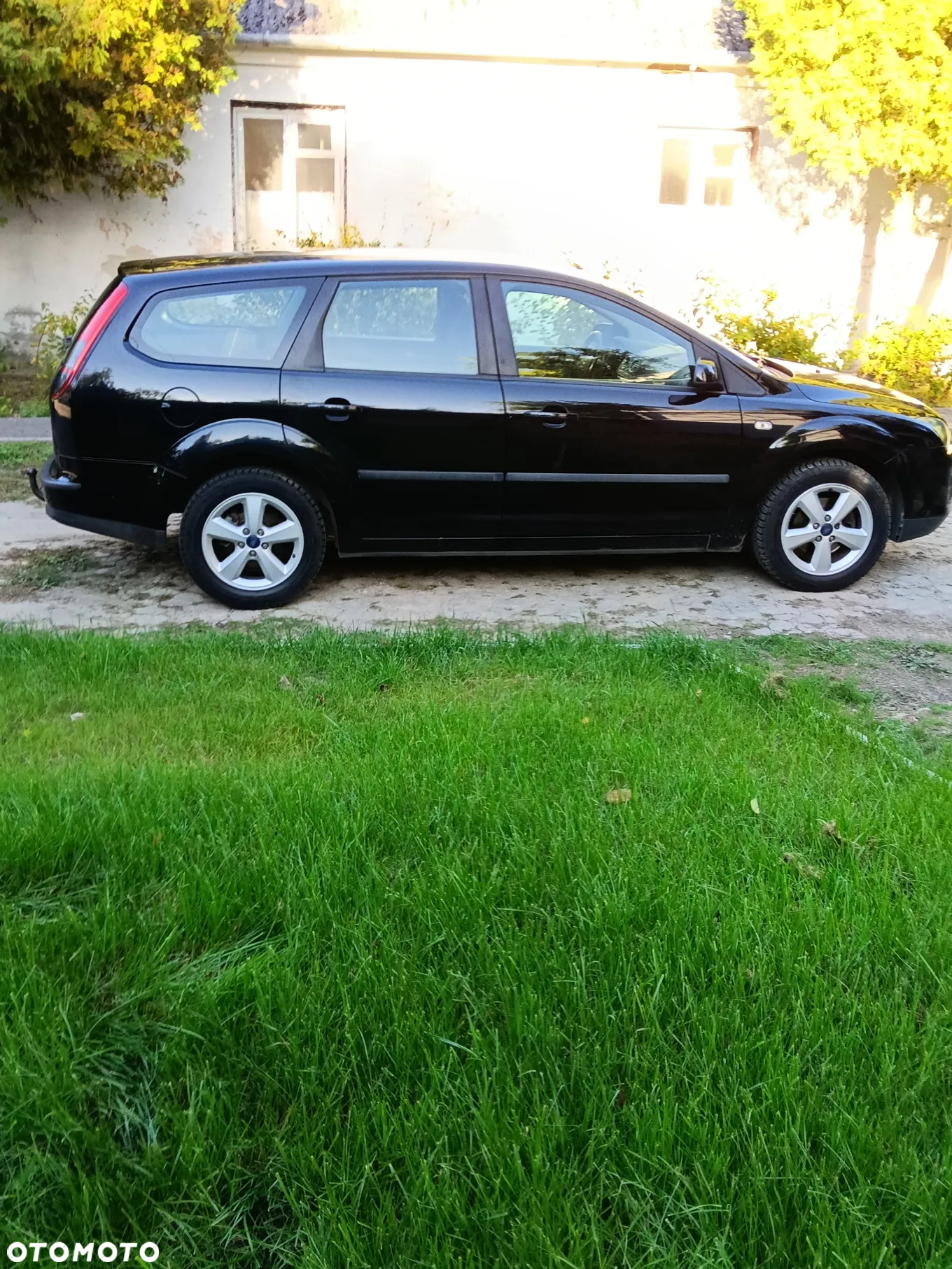 Ford Focus 1.6 16V Ambiente - 4