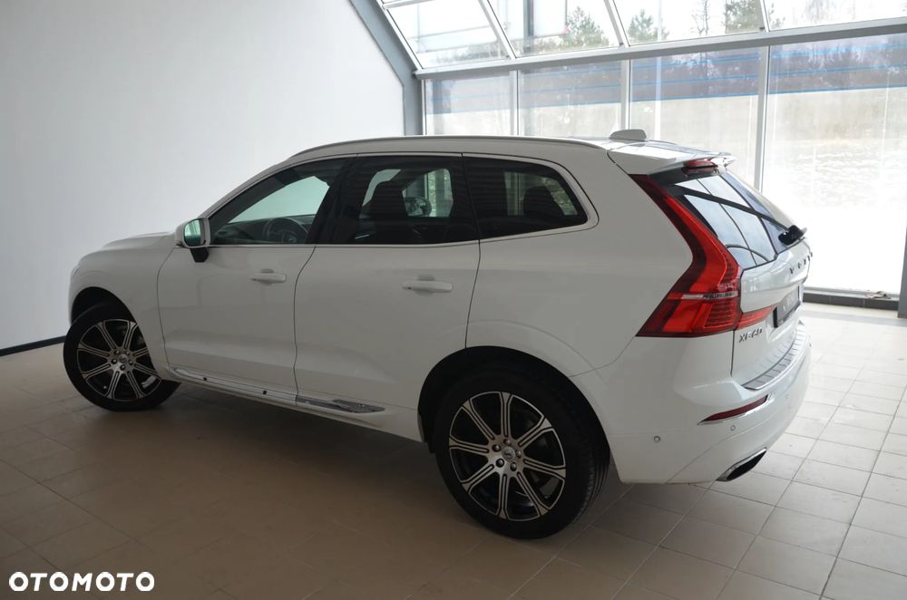 Volvo XC 60 T6 AWD Geartronic Inscription - 12