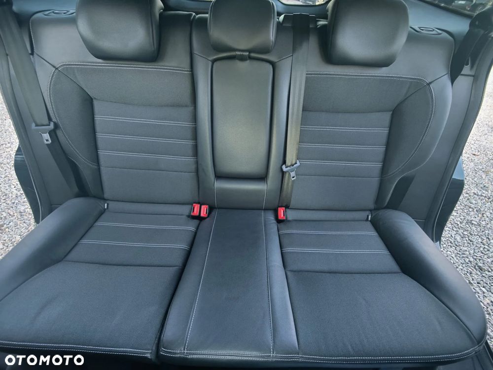 Ford Mondeo 2.0 TDCi Champions Edition - 15