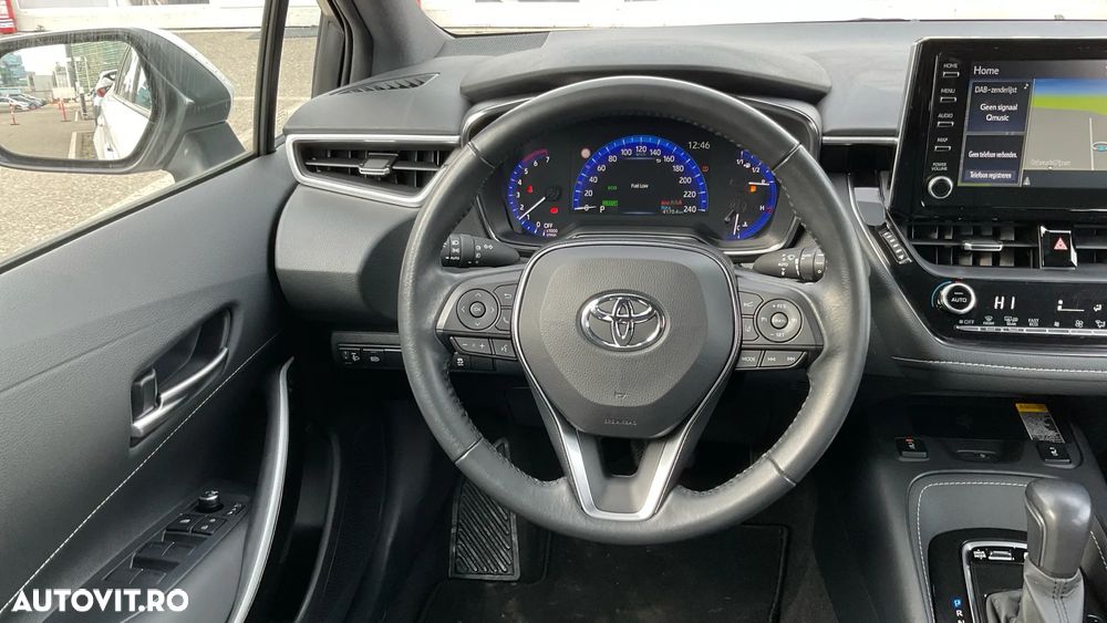 Toyota Corolla 1.8 Hybrid Touring Sports - 17