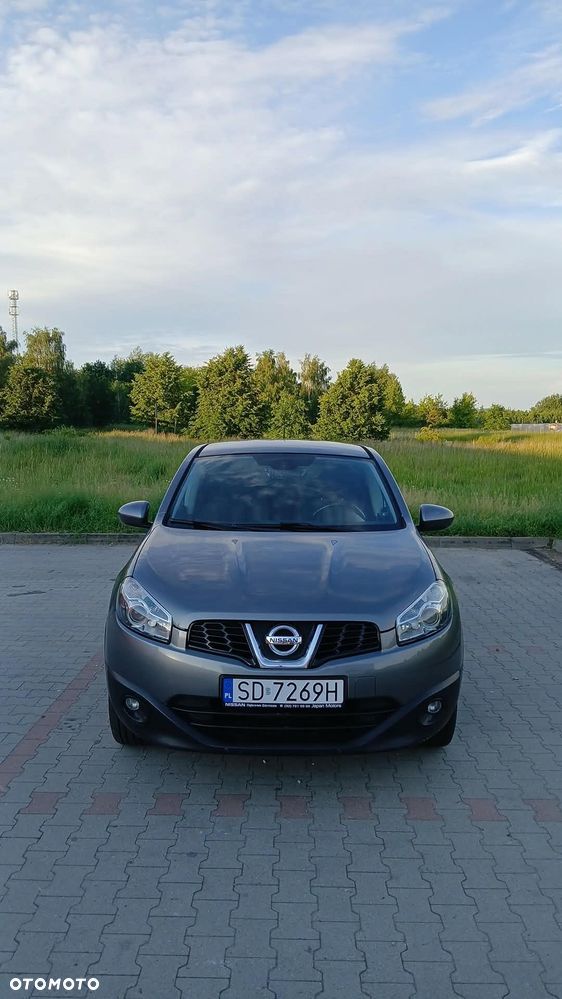 Nissan Qashqai - 1