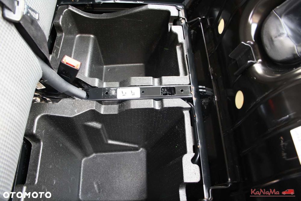 Volkswagen Transporter - 22