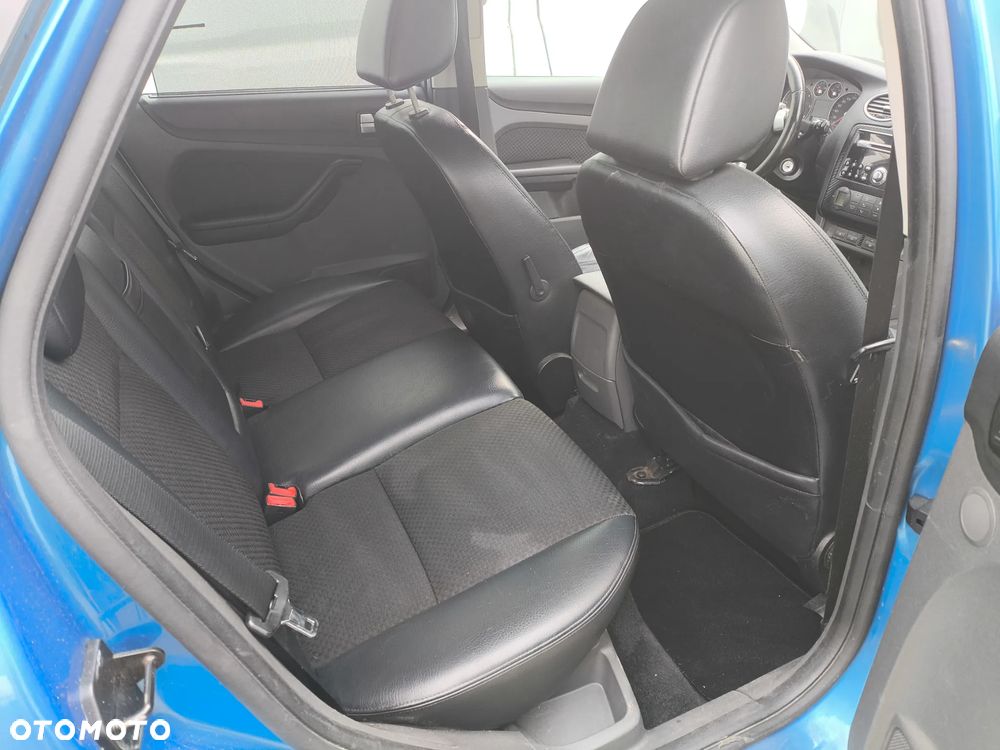 Ford Focus 2.0 TDCi Sport - 8