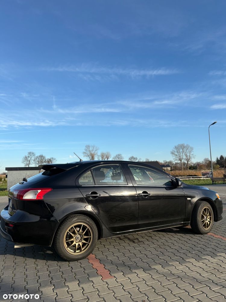 Mitsubishi Lancer 1.8 Intense - 2