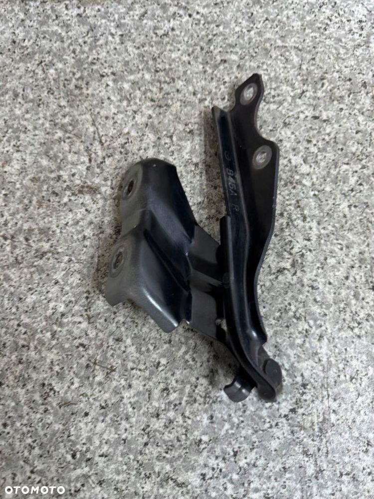 zawias maski prawy mazda cx3 cx-3 2015-2022 41w